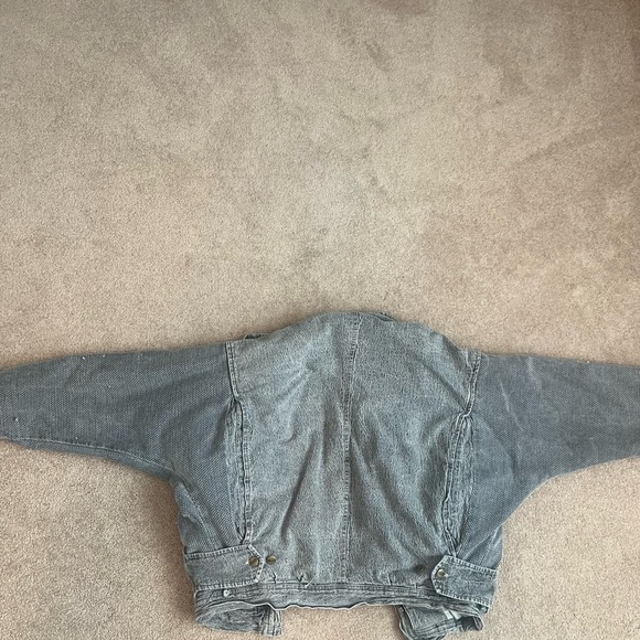 Vintage bomber jacket purchased in a thrift store in NYC! - Picture 3 of 7